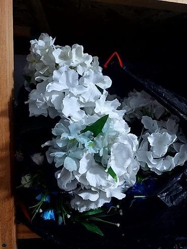 шапке: 20 тыс . б/у Искусственные цветы — большие шапки белой гортензии - — 1