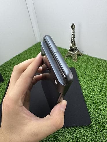 Apple iPhone: Google Pixel 8, цвет - Черный, eSIM — 3