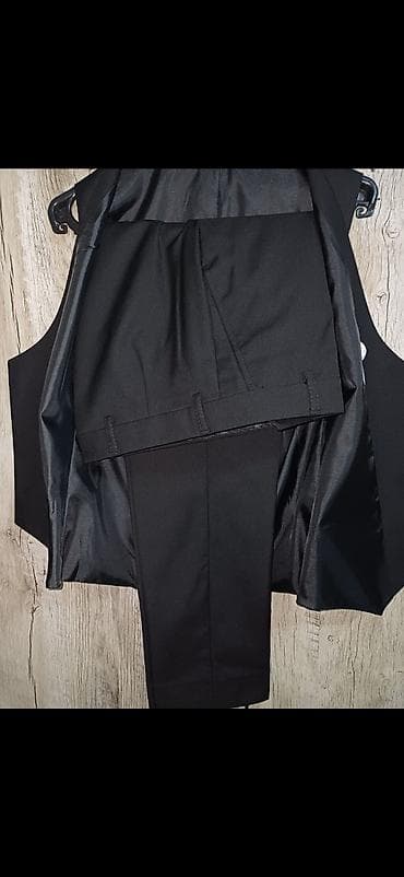 костюм пракат: Продаю костюм в комплекте:сам косттюм,пиджак,брюки классические и — 4