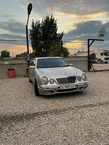 салон на w220: Mercedes-Benz E-Class: 2001 г., 2.2 л, Автомат, Дизель, Седан — 2