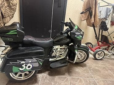 домик машина: Детский электрокар, Б/у — 4