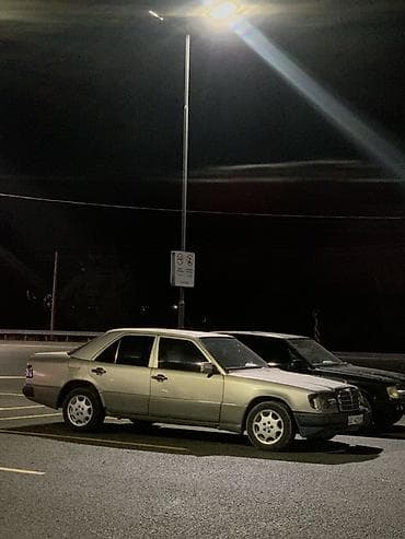 молдинг на 124: Mercedes-Benz W124: 1991 г., 2.3 л, Механика, Бензин, Седан — 3