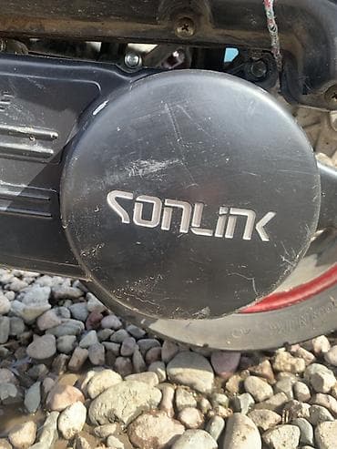 Мототехника: Макси-скутер 150 куб. см, Бензин, Колдонулган — 8