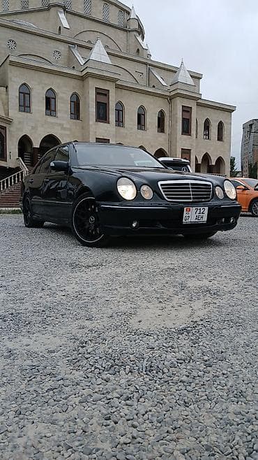 mers 212: Mercedes-Benz E-Class: 2001 г., 5.5 л, Автомат, Бензин, Седан — 5