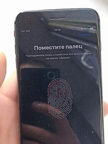 beats studio buds: IPhone 8 Plus — 2