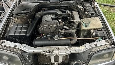 накитка на панел: Mercedes-Benz C-Class: 1995 г., 1.8 л, Автомат, Бензин, Седан — 5