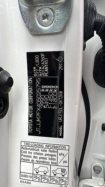 машинка б у: Lexus GX: 2011 г., Бензин — 6