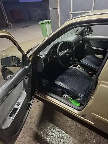 рекстон авто: Daewoo Nexia: 2008 г., 1.6 л, Кол менен иштөөчү, Бензин, Седан — 7