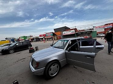 Продажа авто: Mercedes-Benz W124: 1993 г., 2.8 л, Механика, Бензин, Седан — 5