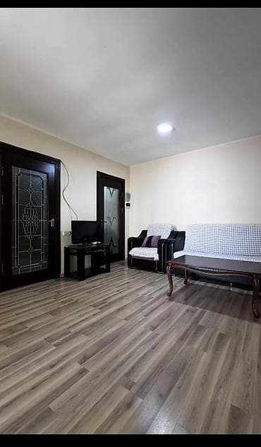 Недвижимость: 75 м², 3 комнаты — 5