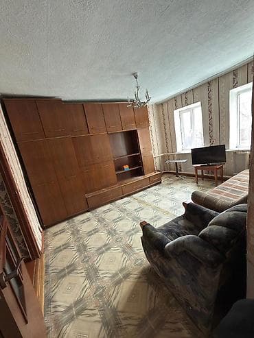 в районе политех: 🏡 Срочно продаётся дом!! 📍 Район Красный Строитель ✨ Отличный вариант — 3