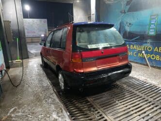 мотоциклы мини: Mitsubishi Space Runner: 1993 г., 1.8 л, Автомат, Бензин, Универсал — 1