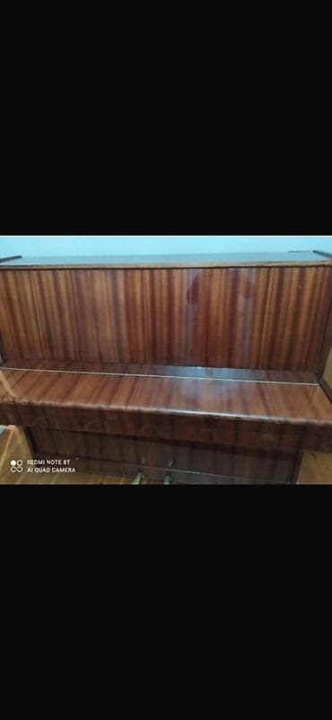 Пианино (вертикальное) - Корпус: классический прямой кабинет, отделка