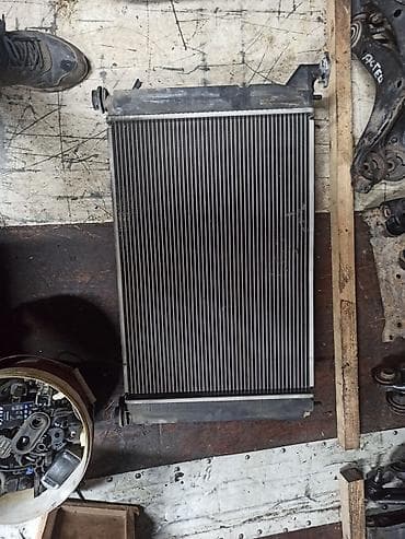 wish: Toyota wish продаю радиатор 1.8 и 2 л — 1