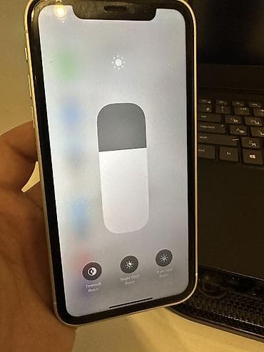 iphone 5a: IPhone 11, Б/у, 64 ГБ, Серебристый, Защитное стекло — 4