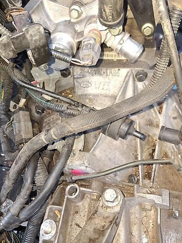 волво матор: Бензиновый мотор Ford 1.6 л, Оригинал — 3