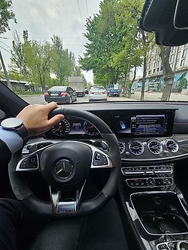 e500 124: Mercedes-Benz E-класс AMG: 2018 г., 3 л, Бензин, Седан — 7