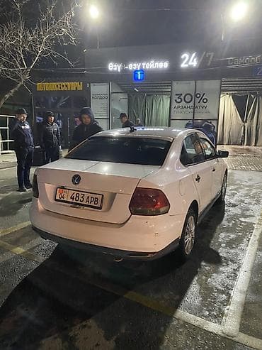 unil opal: Volkswagen Polo: 2018 г., 1.6 л, Автомат, Бензин, Седан — 3