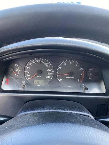 Транспорт: Toyota Avensis: 2002 г., 2 л, Автомат, Бензин, Универсал — 5