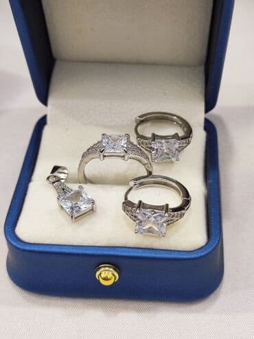 свадебные платья от производителя: Серебряный набор под Карьтие Серебро 925 пробы Размеры имеются — 4