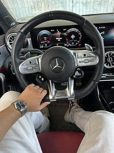смешанные: Mercedes-Benz A-Class AMG: 2022 г., Седан — 5