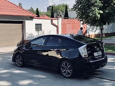 Toyota: Toyota Prius: 2009 г., 1.8 л, Вариатор, Гибрид, Хэтчбэк — 9