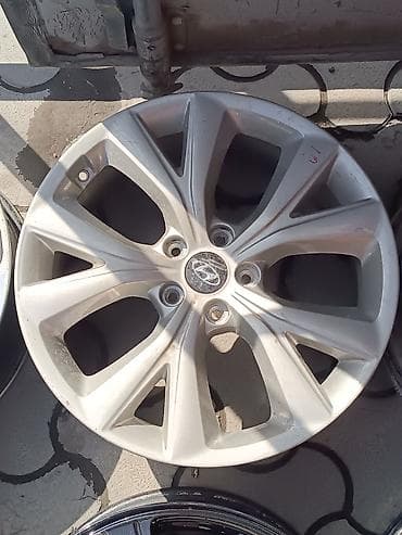 vossen diska: Литые Диски R 19 Hyundai, 1 шт, отверстий - 5 — 1