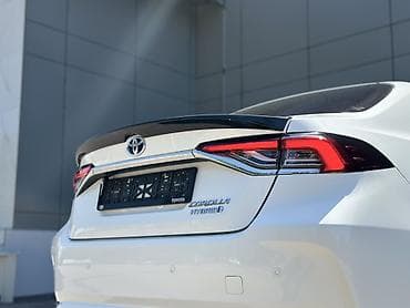 corolla 2016: Toyota Corolla: 2020 г., 1.8 л, Вариатор, Гибрид, Седан — 3
