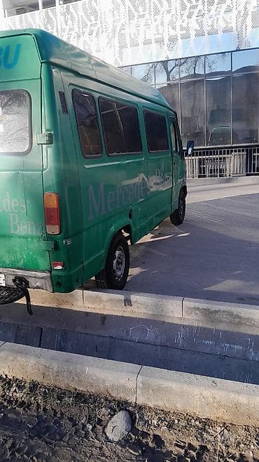 Mercedes-Benz T1: 1993 г., 3 л, Дизель, Бус