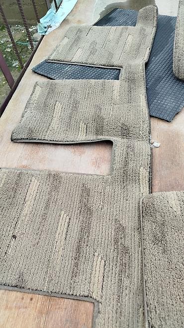 Салон үчүн аксессуарлар: Коврики салона для Toyota Isis - Оригинальный комплект текстильных — 3