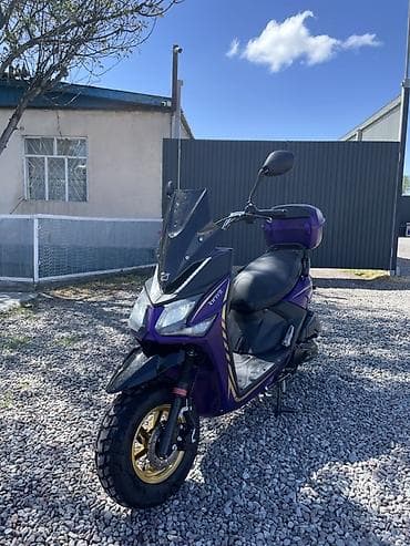 мопед бензиновый: 175 куб. см, Бензин, Б/у — 2