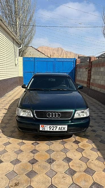 Audi A6: 1995 г., 2.6 л, Механика, Бензин, Седан