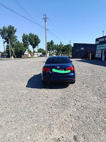 бишкек мотоцикл: Volkswagen Jetta: 2011 г., 1.4 л, Робот, Бензин, Седан — 4