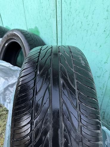 антипрокольная покрышка: Летние шины 235/55 R18 - Размер: 235/55 R18 - Индекс — 3