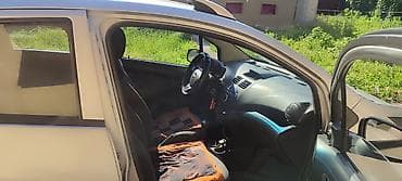 210 mers: Chevrolet Spark: 2012 г., 0.1 л, Автомат, Бензин, Хэтчбэк — 9