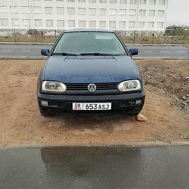 volkswagen delivery: Volkswagen Golf: 1993 г., 1.6 л, Ручные, Бензин, Хэтчбэк — 5