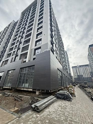 Недвижимость: 🏢 Сдаётся коммерческое помещение в престижном ЖК «Крейсер»! ✨ 📍 Первая — 3