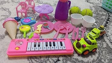 Игрушки 200 сом новые