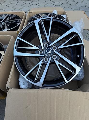 е 36: Литые Диски R 18 Toyota, Комплект, отверстий - 5, Новый — 1