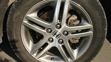 50: Колеса в сборе 215 / 55 / R 17, Зима, 1 шт, Легковые, Литые, отверстий - 5 — 1