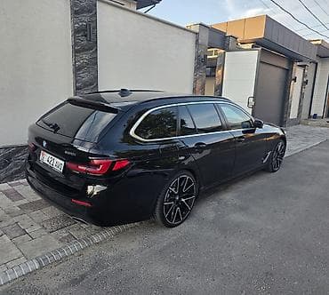 автомаи: BMW 5 series: 2023 г., 2 л, Типтроник, Бензин, Универсал — 5