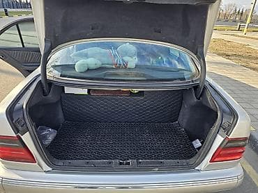 мл 430: Mercedes-Benz E-Class: 2000 г., 2 л, Механика, Бензин, Седан — 8