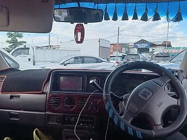 Honda Stepwgn: 2000 г., 2 л, Вэн/Минивэн — 6