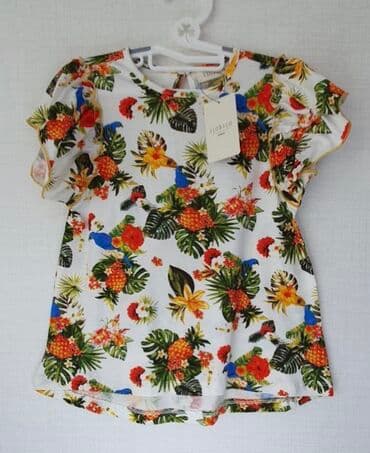 Киреге берилүүчү кийимдер: Брендовые корейские футболки, ветровки, джинсы, пижамы, носочки, есть — 2