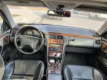e32: Mercedes-Benz E-Class: 2002 г., 3.2 л, Седан — 9