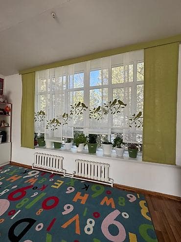 Стол и стул для кафе