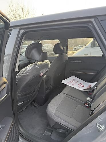 tesla 3: Kia EV5: 2024 г., Вариатор, Электромобиль, Кроссовер — 7