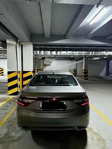 Унаа сатуу: Hyundai Grandeur: 2012 г., 2.4 л, Автомат, Бензин, Седан — 2