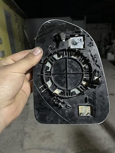 Автозапчасти: Боковое правое Зеркало Hyundai Б/у, Аналог — 1