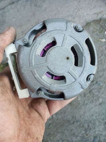 GPS трекеры: Электродвигатели, электродинамики и другое. находятся в Бишкеке. цена — 3